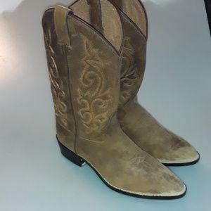 Justin Buck Bay Apache Boots